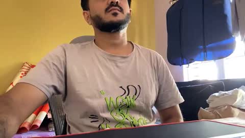 bighandsomesatisfy online show from February 14, 8:06 am