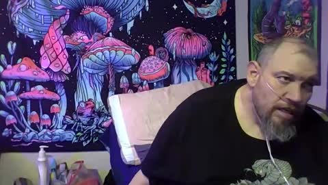 bigman42of0rlife online show from March 21, 8:19 am