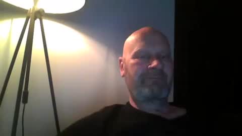 Snapshot of bigmike3339 chatting on March 10, 6:56 pm bigmike3339 online show from March 10, 6:56 pm