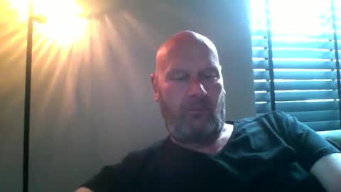 Snapshot of bigmike3339 chatting on September 11, 7:09 am bigmike3339 online show from September 11, 7:09 am