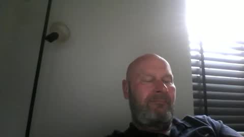 Snapshot of bigmike3339 chatting on September 14, 12:06 pm bigmike3339 online show from September 14, 12:06 pm
