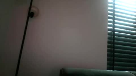 Snapshot of bigmike3339 chatting on October 6, 10:11 am bigmike3339 online show from October 6, 10:11 am