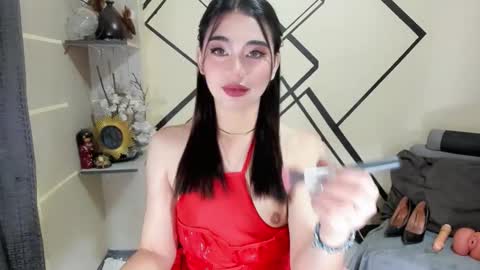 kiaaannaaaa online show from September 28, 7:28 am