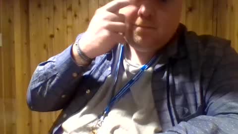 Big Red online show from February 6, 1:49 am