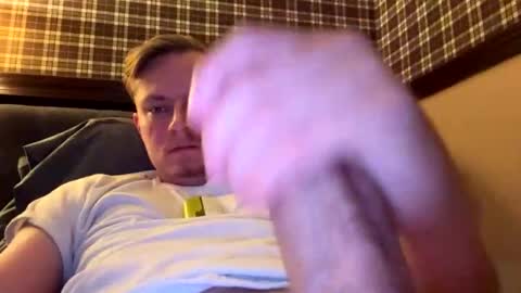 Snapshot of bigspoon610 chatting on September 9, 7:41 am bigspoon610 online show from September 9, 7:41 am