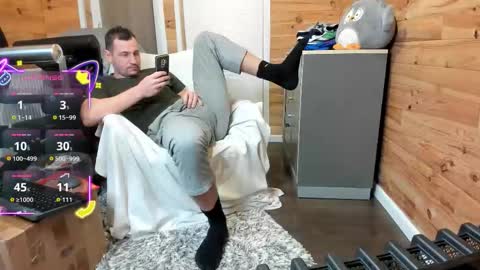 bigsshark online show from December 15, 1:07 pm