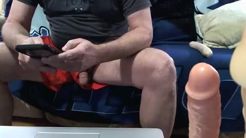 biguylovessuckingcock online show from February 12, 8:12 pm