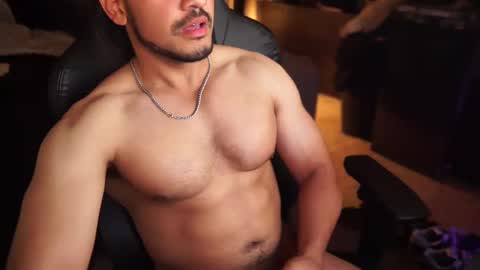 Valleyguy818 online show from February 11, 6:40 am