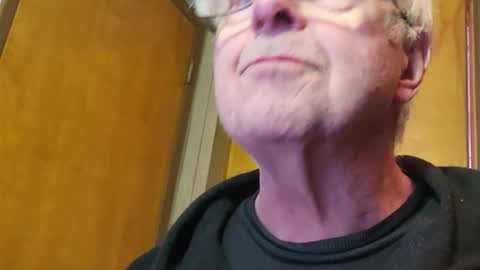 bill_25061 online show from March 28, 6:31 pm