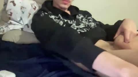 billiambill2002 online show from February 14, 4:37 am