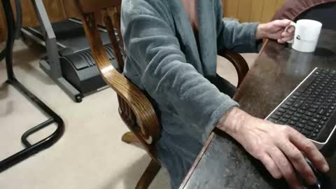 billy471 online show from January 28, 10:12 am