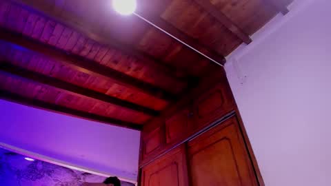 Sam online show from March 28, 2:07 pm