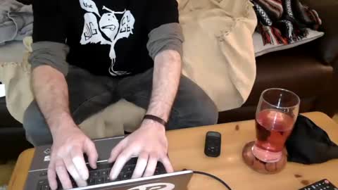 bindmedown online show from January 2, 10:01 pm