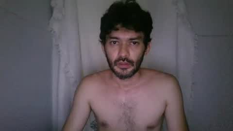 binhodm1 online show from December 3, 8:33 pm