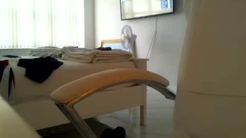 birimmer online show from March 14, 10:14 pm