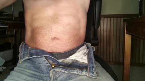 Snapshot of bisensualboy chatting on December 18, 6:57 pm bisensualboy online show from December 18, 6:57 pm