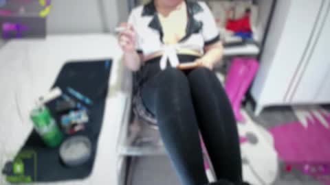 bisex woman online show from March 19, 7:30 pm