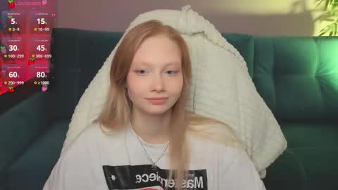 Julia online show from October 28, 8:15 am