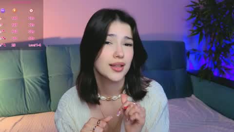 Julia online show from June 8, 2:51 pm