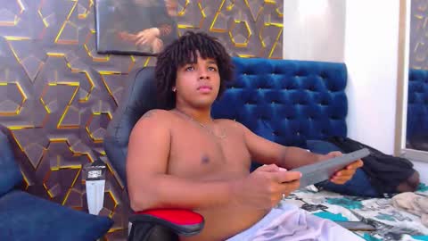 black_king_241 online show from March 6, 4:00 am