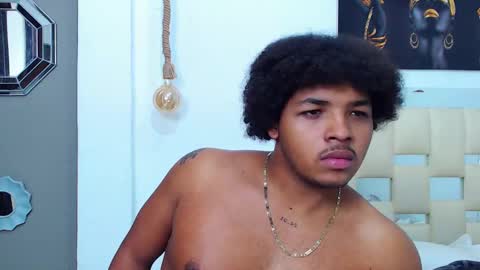 black_king_241 online show from March 11, 9:02 am