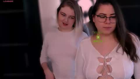 Sasha and Bella online show from March 18, 6:41 am