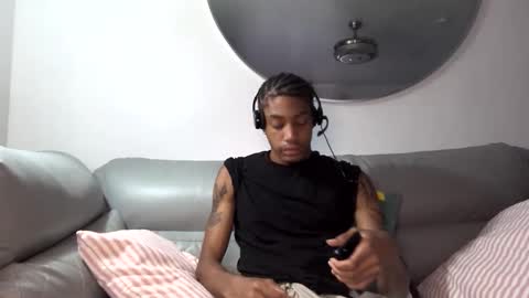 BlackBullTitus online show from October 6, 10:16 pm