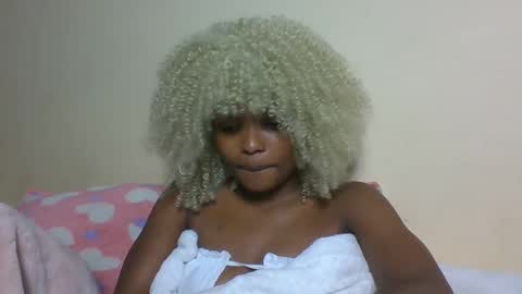 Blackcoco online show from February 28, 6:56 pm