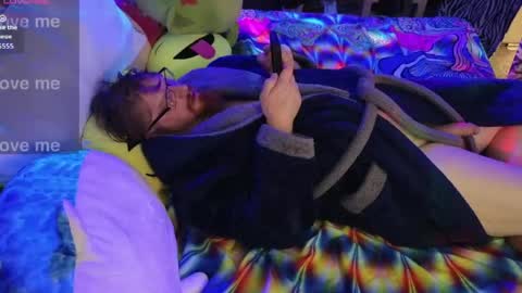 blacklightparty69 online show from April 19, 1:17 am