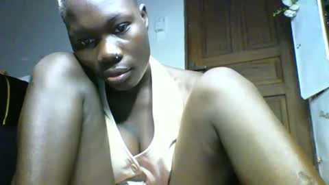 blackmarvel02 online show from February 11, 7:18 pm