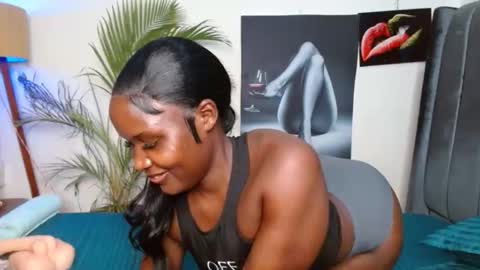 Smiley sylivia online show from November 23, 4:54 am