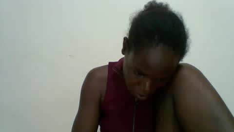 SARAH online show from April 18, 6:32 pm