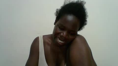 SARAH online show from April 27, 8:17 pm