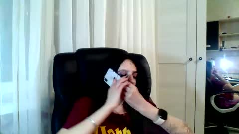 Ivy online show from January 21, 6:55 pm