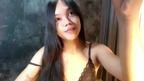 sweetyluna online show from September 18, 7:12 am