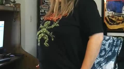 Snapshot of bladesizzo3111 chatting on October 12, 5:55 am bladesizzo3111 online show from October 12, 5:55 am