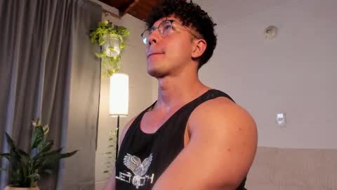 Blake Levi  Independent Model online show from February 19, 2:12 am