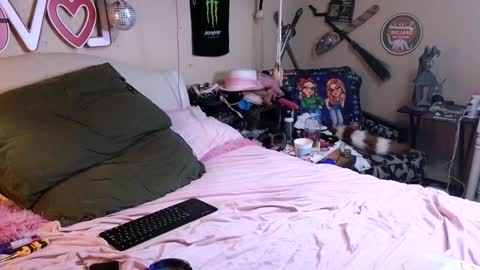 Blakely Morningstar   online show from January 28, 7:11 am