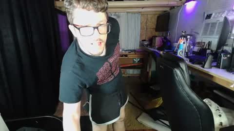 Blake Jonson online show from June 14, 8:44 pm