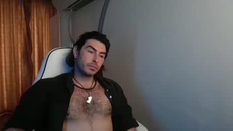 Snapshot of blakesedon13 chatting on October 15, 2:18 pm  BlakeSedon  online show from October 15, 2:18 pm