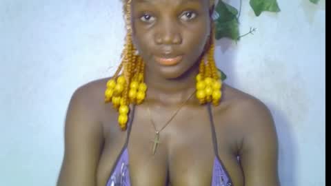 nikky00 online show from March 3, 9:27 am