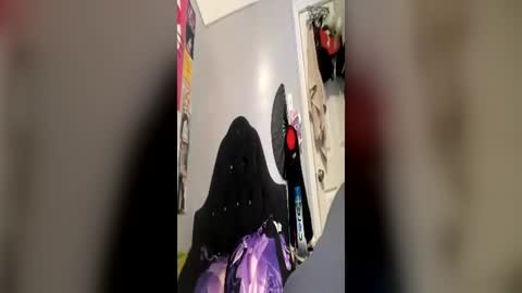 blasiangyal online show from June 18, 1:44 am