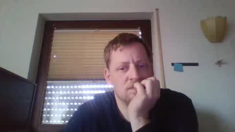 blonde32m online show from January 17, 9:39 am