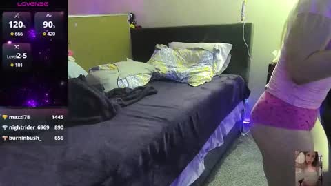 Bubbles online show from November 21, 3:04 am