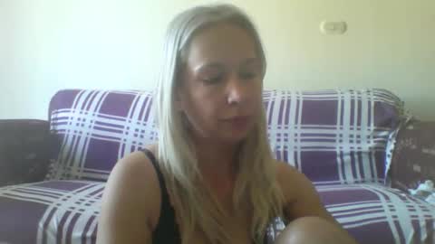BlondiePam online show from March 1, 9:46 am