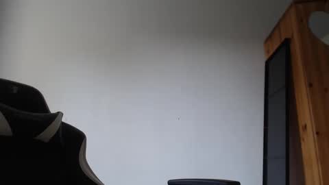 blondyelena online show from June 3, 6:05 am
