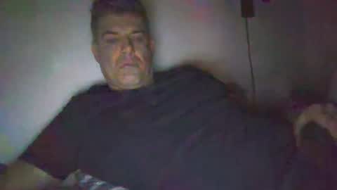 Snapshot of blue_eye_hot_dick chatting on December 4, 10:13 pm blue_eye_hot_dick online show from December 4, 10:13 pm