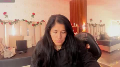 blue_tay1 online show from February 25, 11:58 am