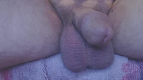 bluebee420 online show from January 5, 10:21 am