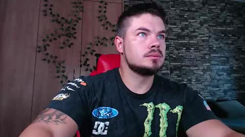 blueeyeboy0 online show from January 6, 7:01 am